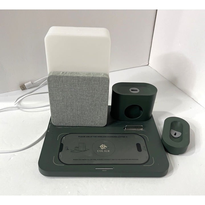 Wireless Charging Station, iPhone 3 in 1 Fast 15W Wireless Charger Alarm Clock N