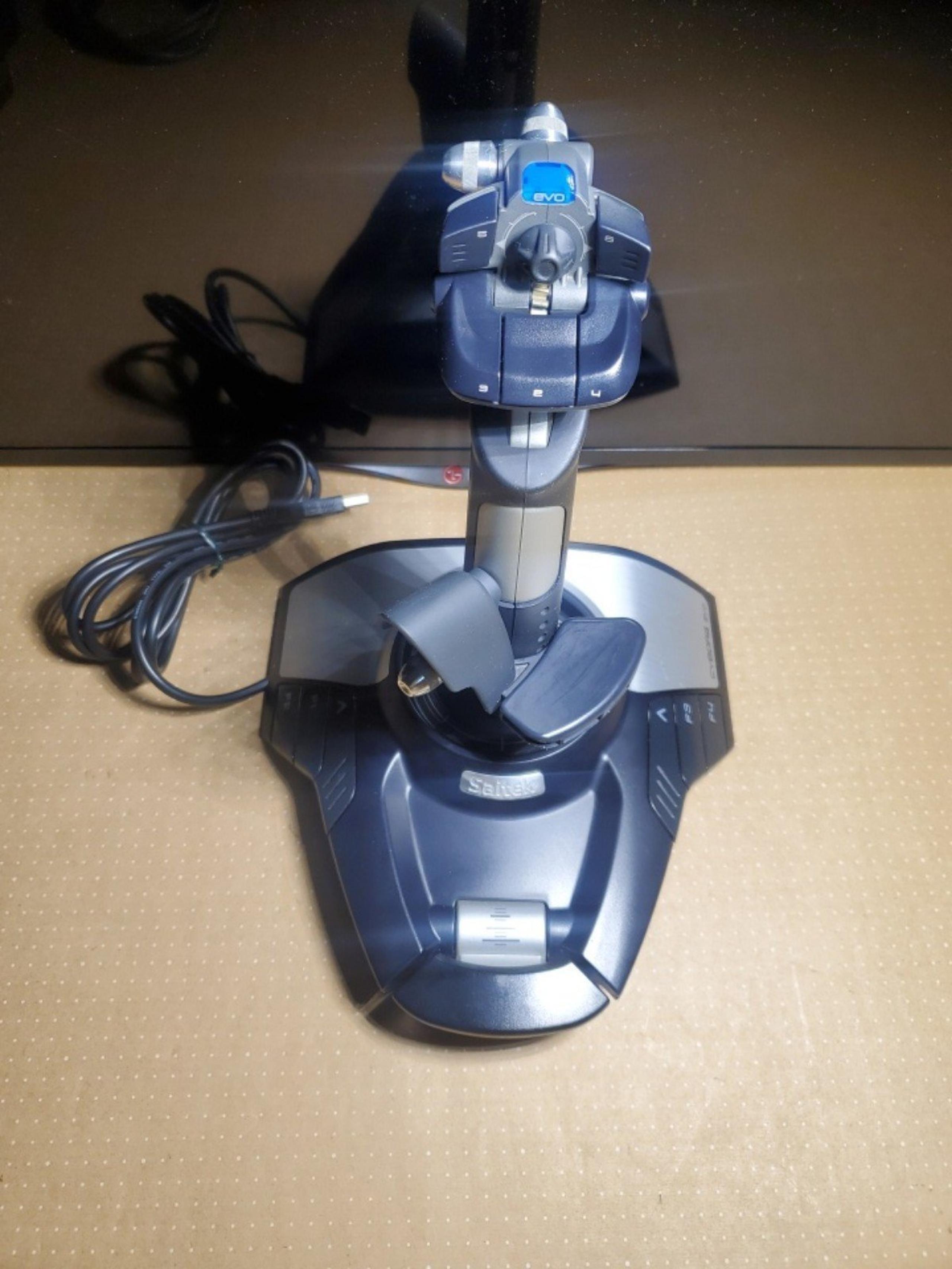 Saitek Cyborg Evo Controller