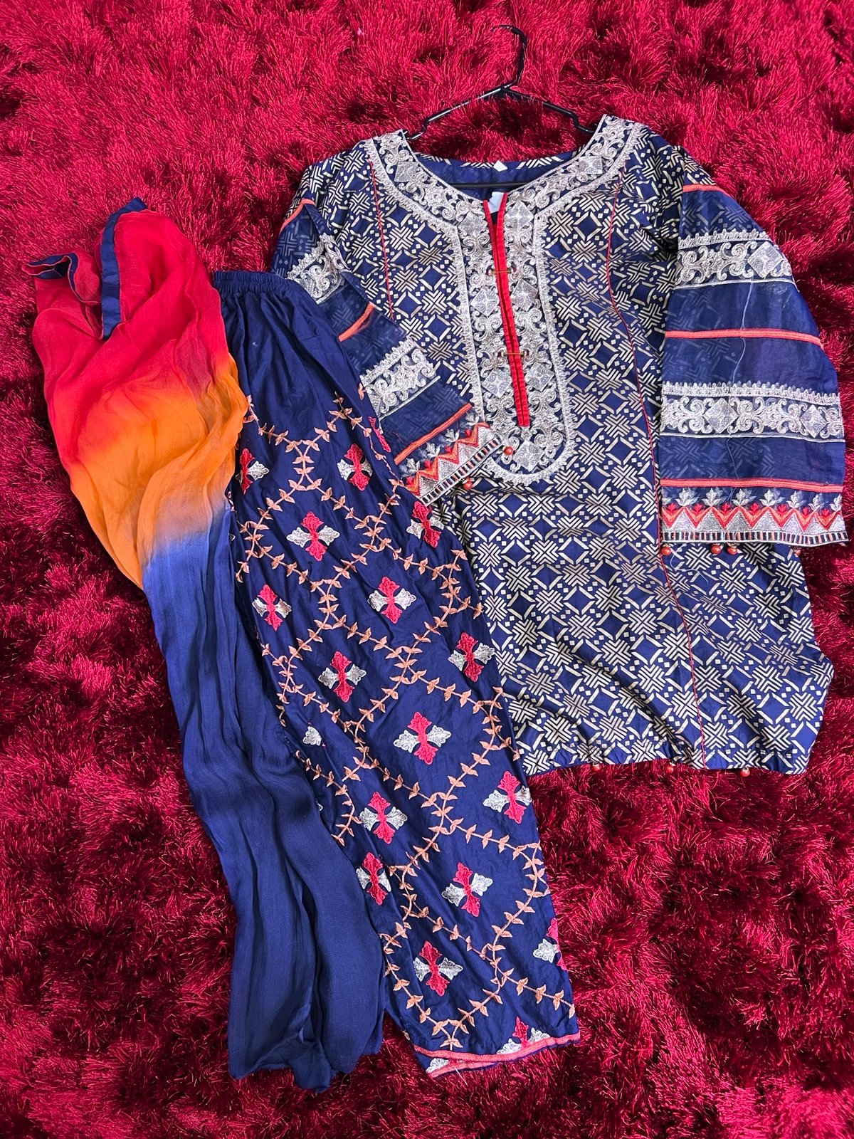 Pretty Salwar Kameez