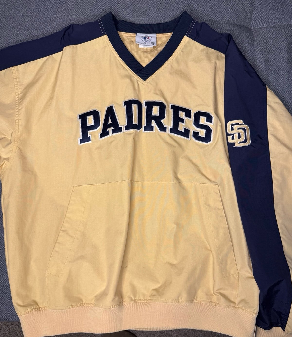 SAN DIEGO PADRES vintage Pullover Nylon!!!!