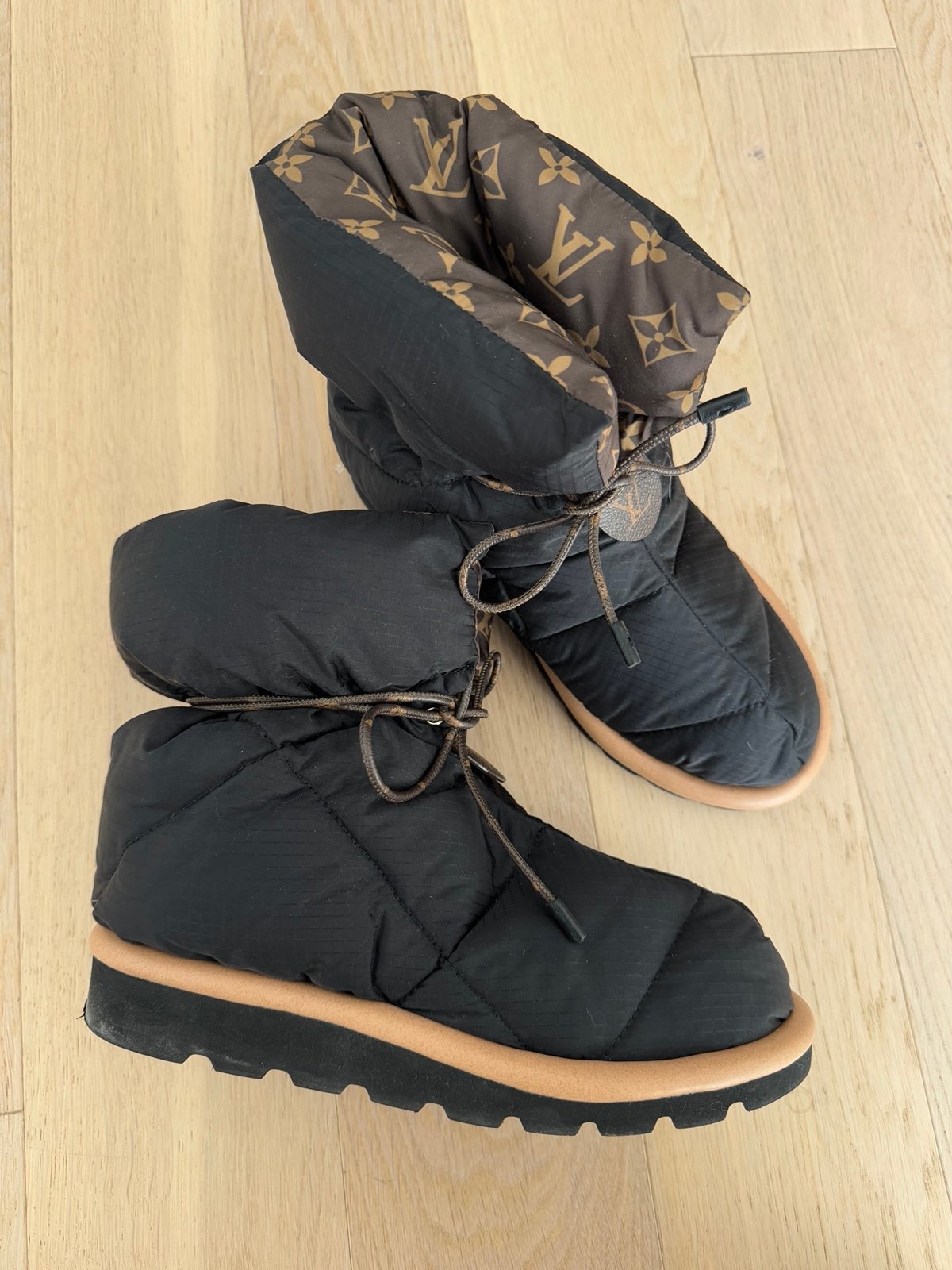 Louis Vuitton Pillow Comfort Flat Boots
