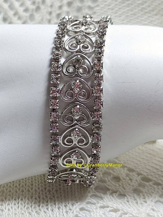 Filigree Heart Crystal Rhinestone Bracelet