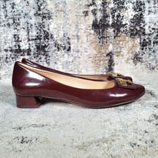 Tory Burch Women's Gigi Mid-Heel Pumps Patent Leather Wine Red Size 7