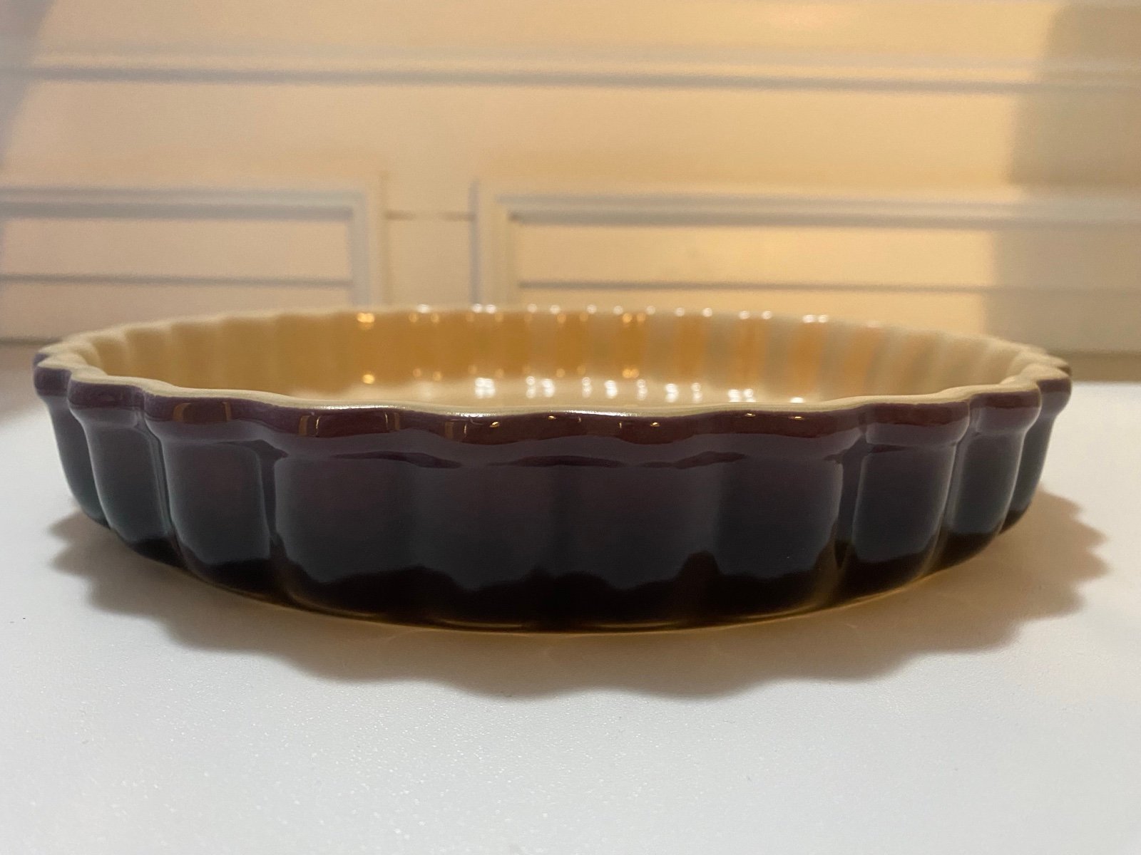 NWT Le Creuset Fluted Pie/Tart Plate Cassis