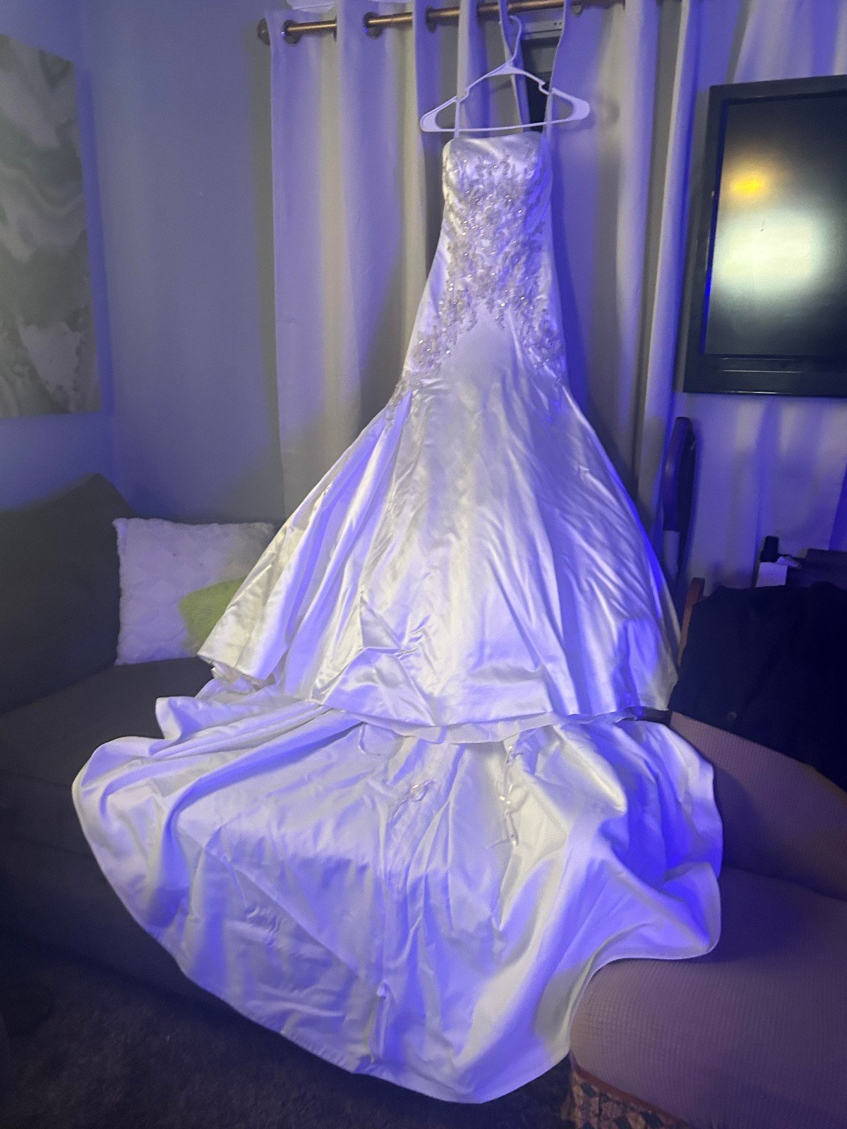 Wedding dress