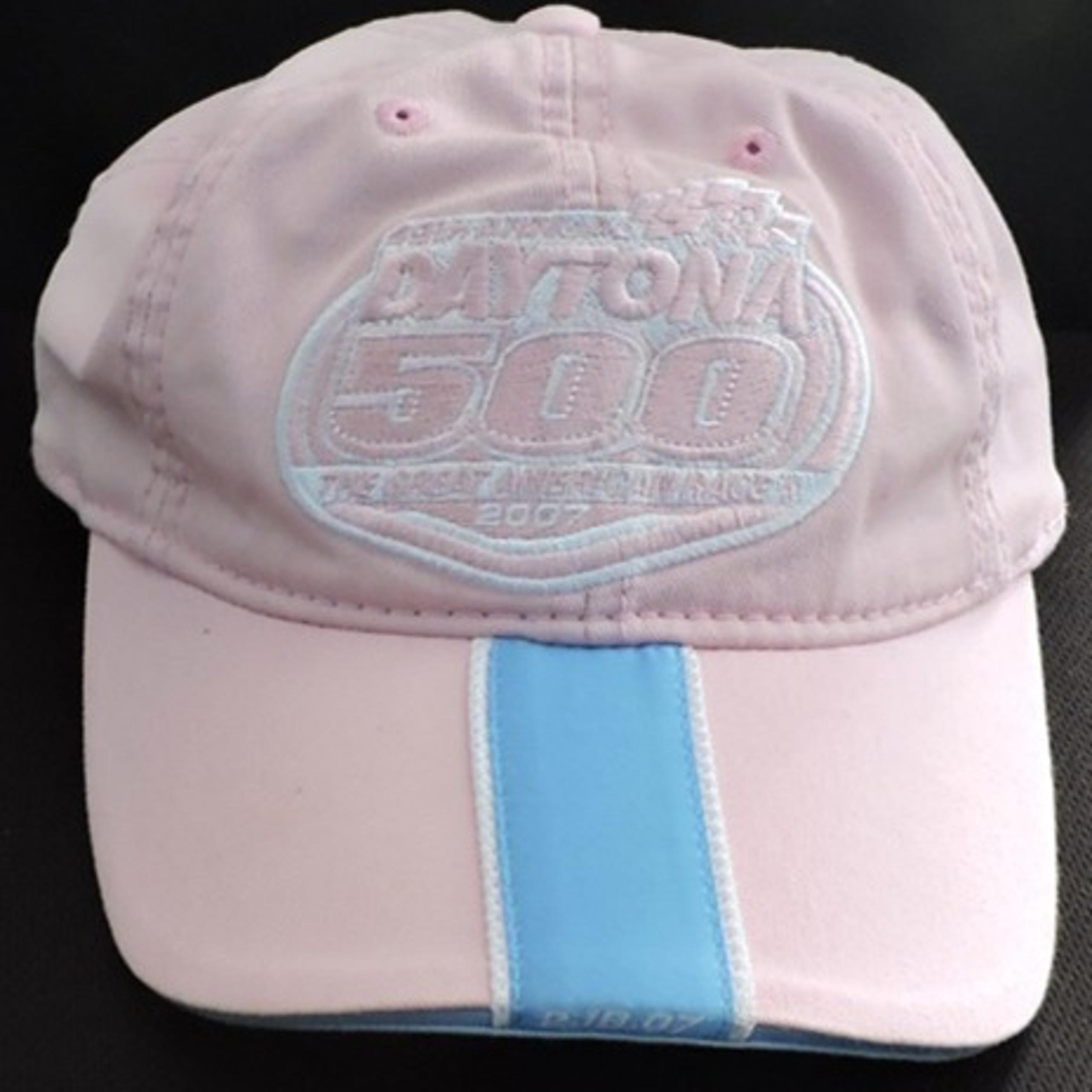 Chase Authentics Women's Daytona 500 Hat 2007 Pink Hook Look Fasten