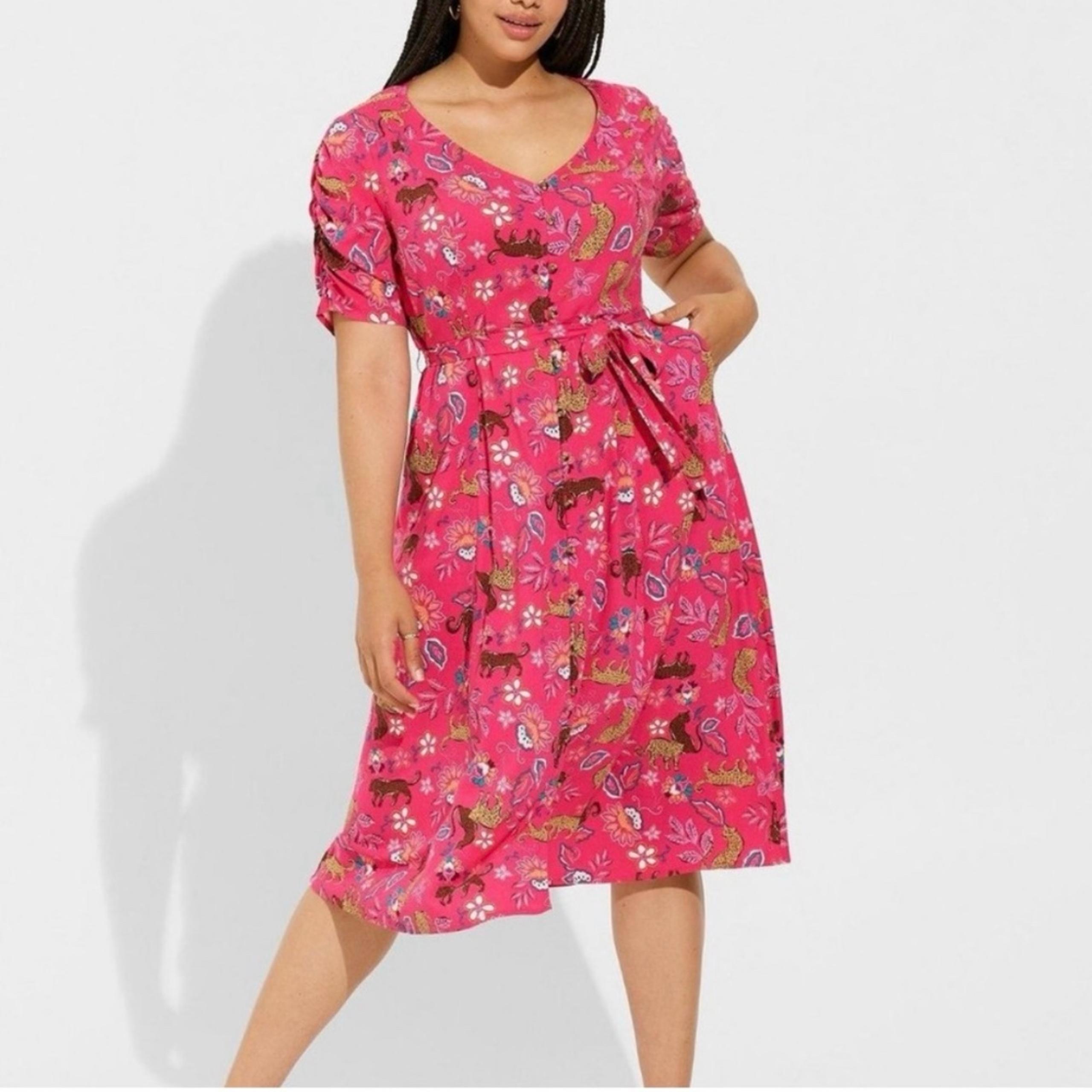 Torrid V-Neck Floral Leopard Animal Print Wrap Dress Women’s 2X Pink Ruched Midi