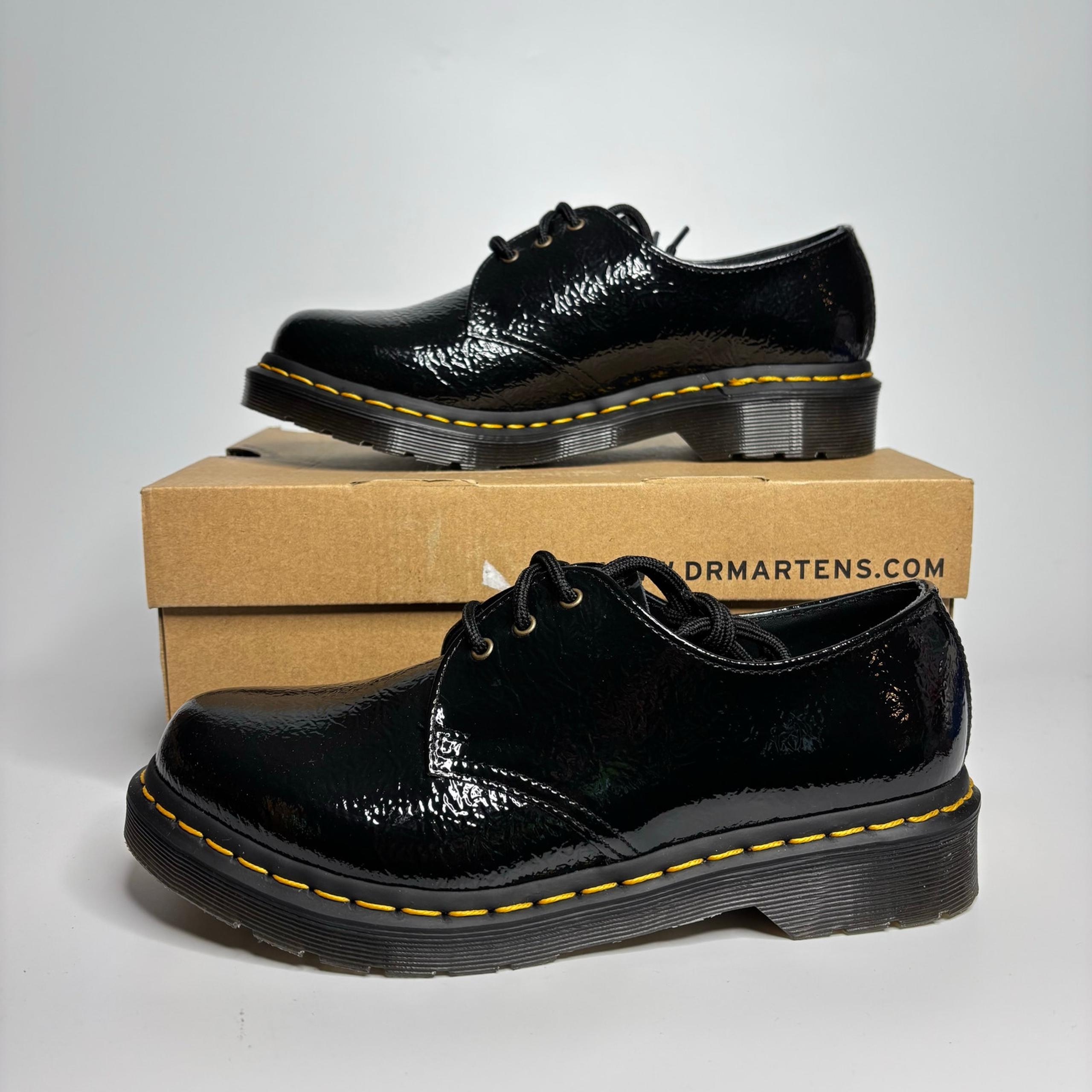 Dr. Martens 1461 Women's Leather Oxford Shoes in Black Distressed Patent