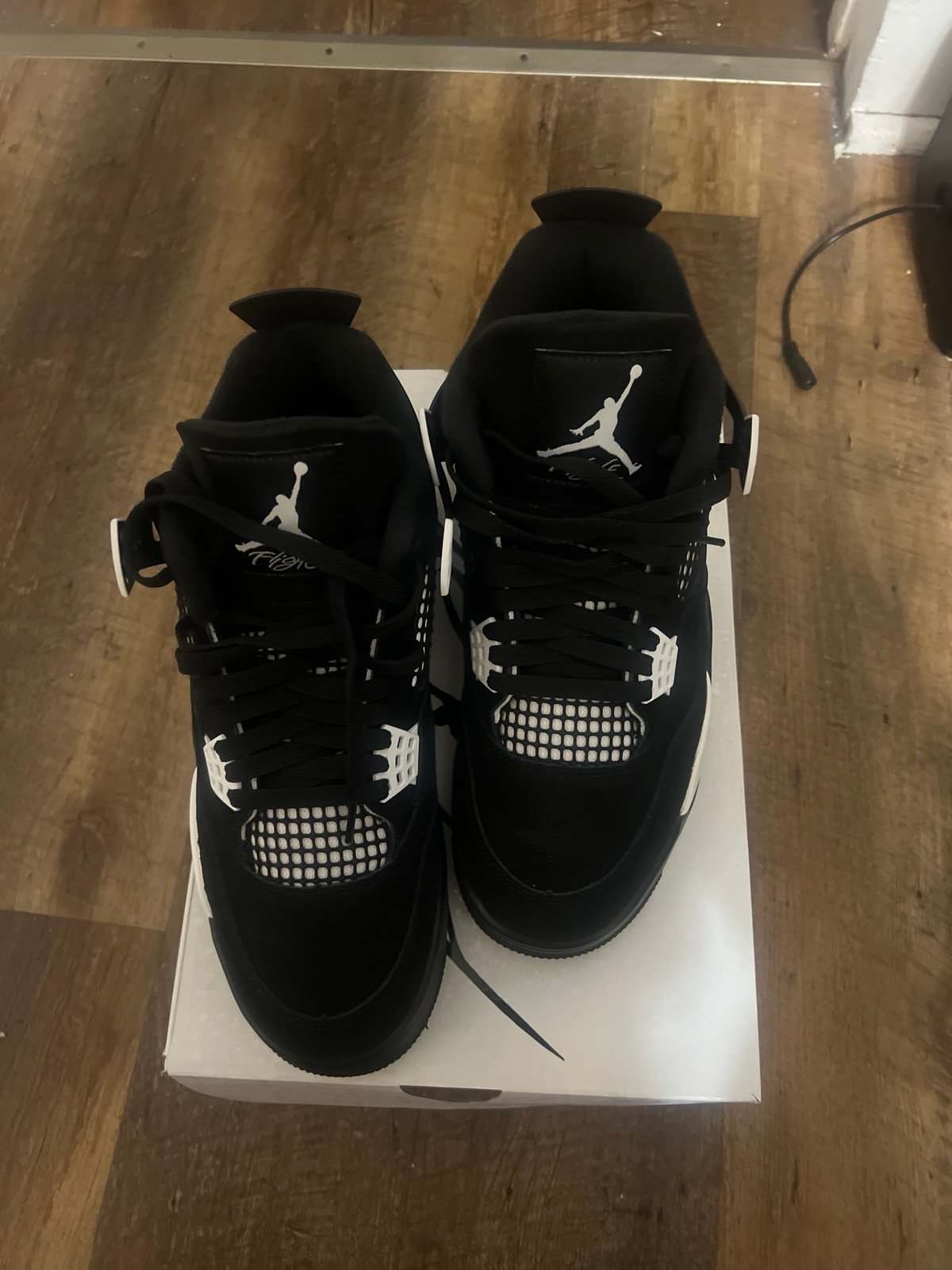 Jordan 4