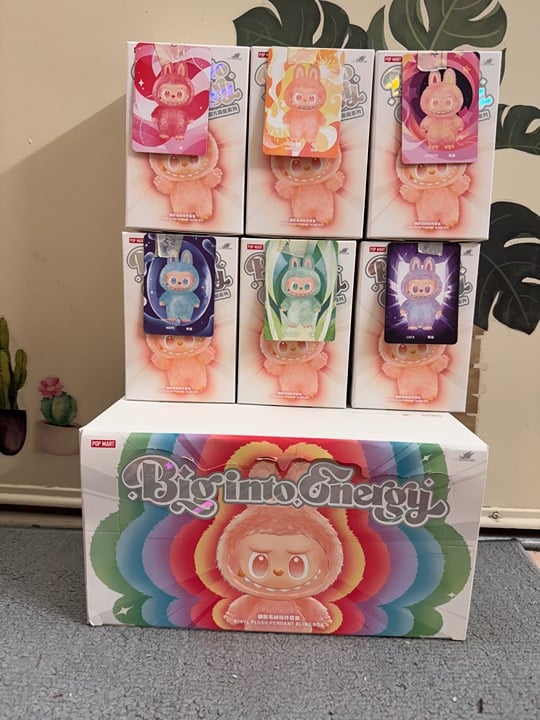 Labubu - Big into energy checked card sealed bag single box