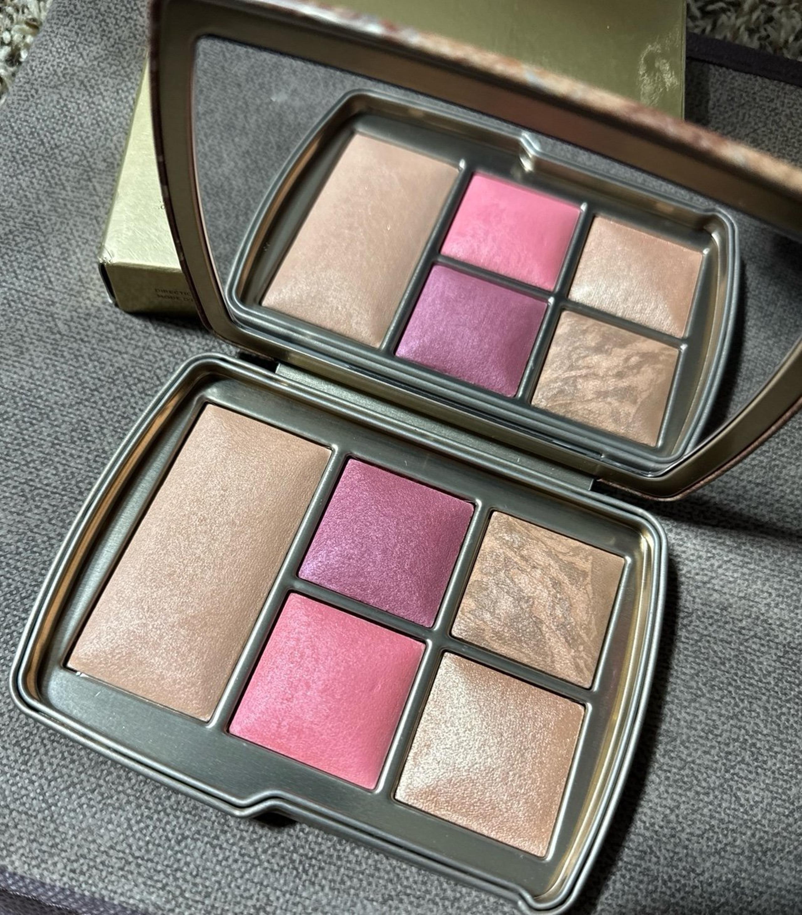 RESERVED. Hourglass Ambient Palette