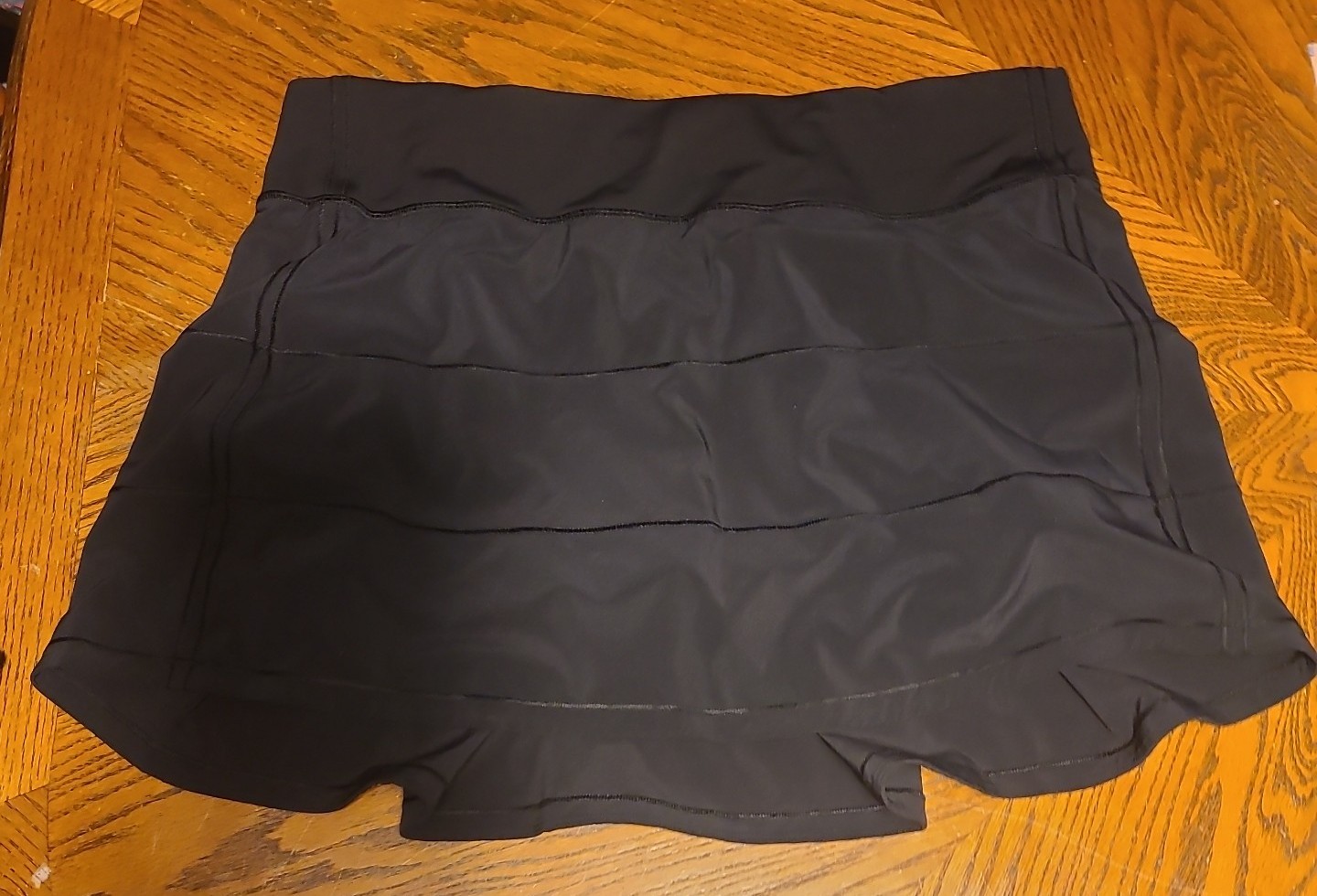 Lululemon skort size 10 tall