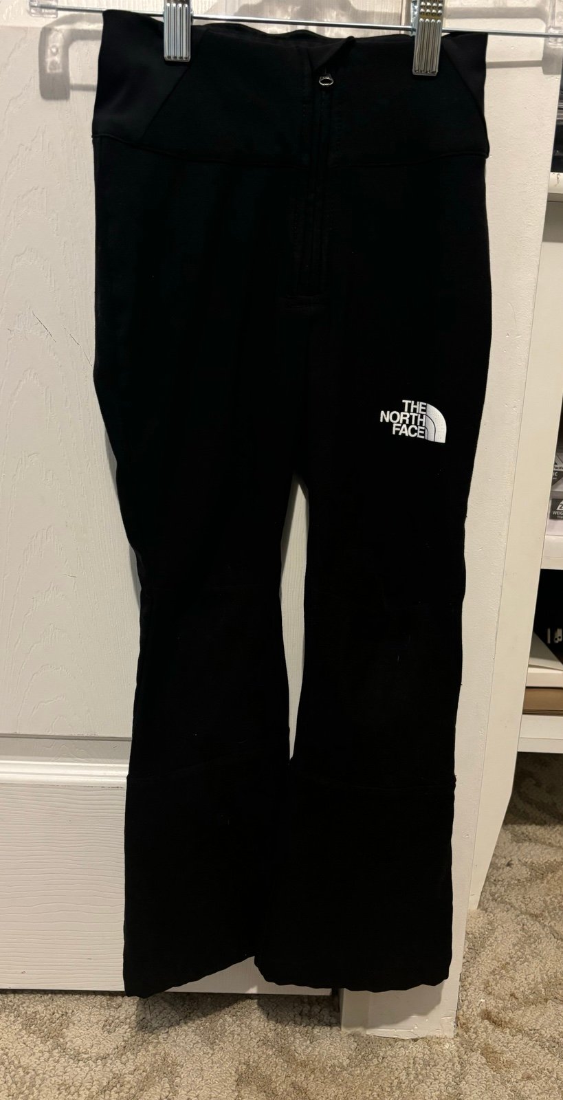 The North Face Girls Snoga Ski Pant in TNF Black SZ XS/6
