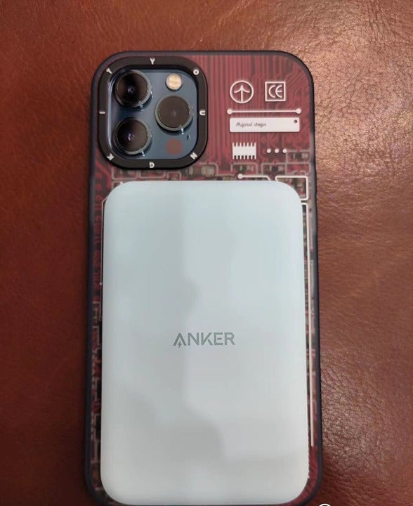 ANKER/Magnetic suction charging bank