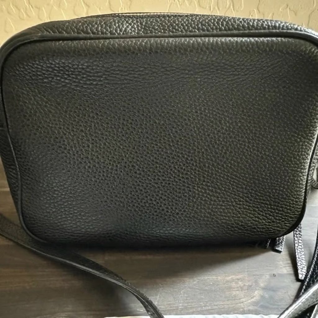 Classic crossbody bag