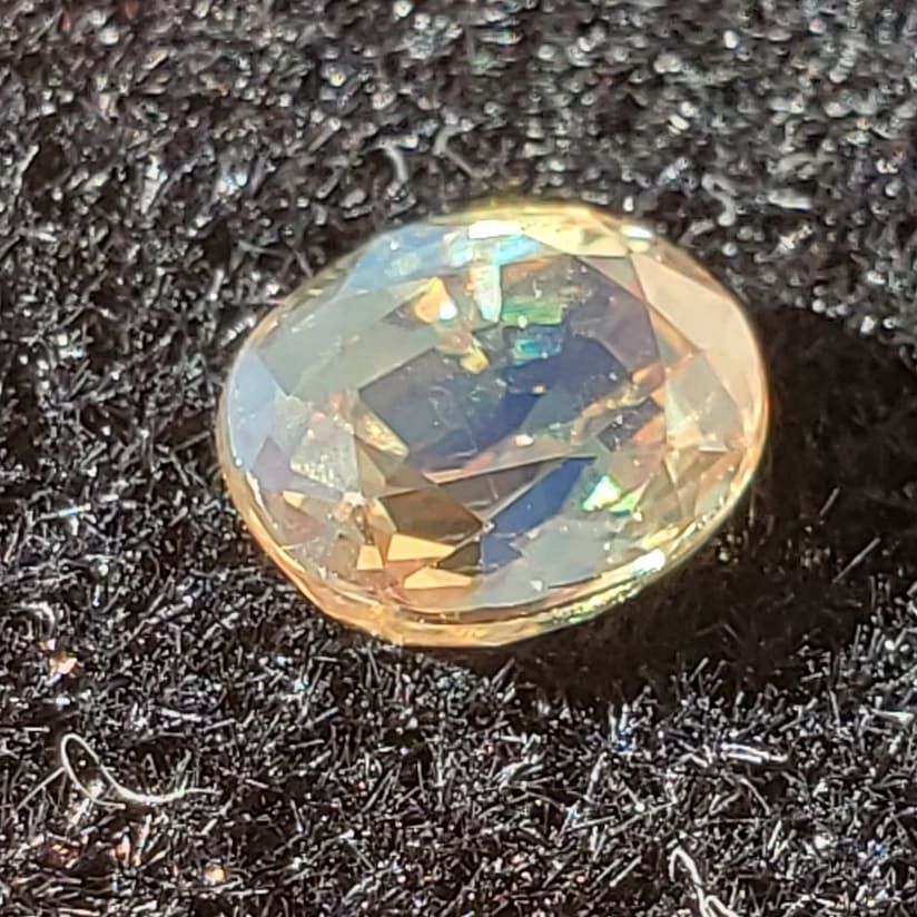 Superb Untreated Red Pinfire Zircon, Cam