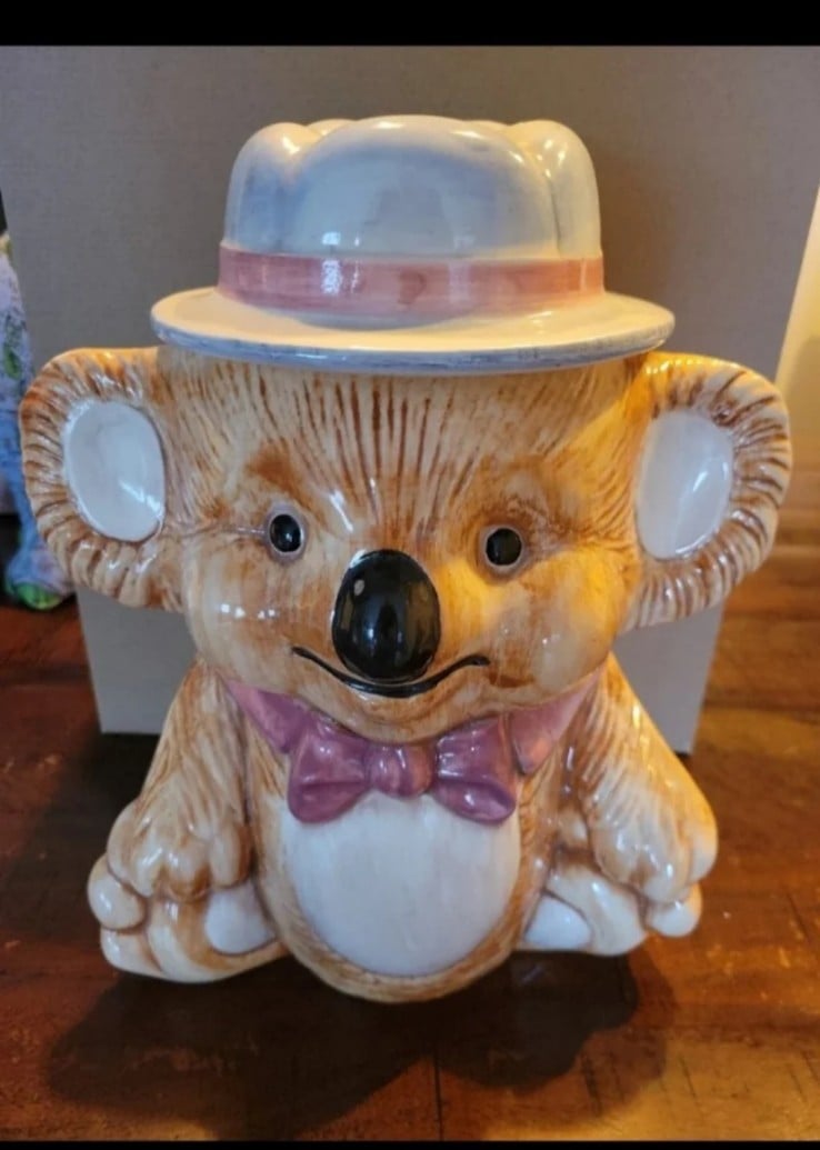 Vintage Treasure Craft Koala Bear cookie jar