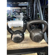 55lb Kettlebell Set 25lb & 30lb Weights *READ*