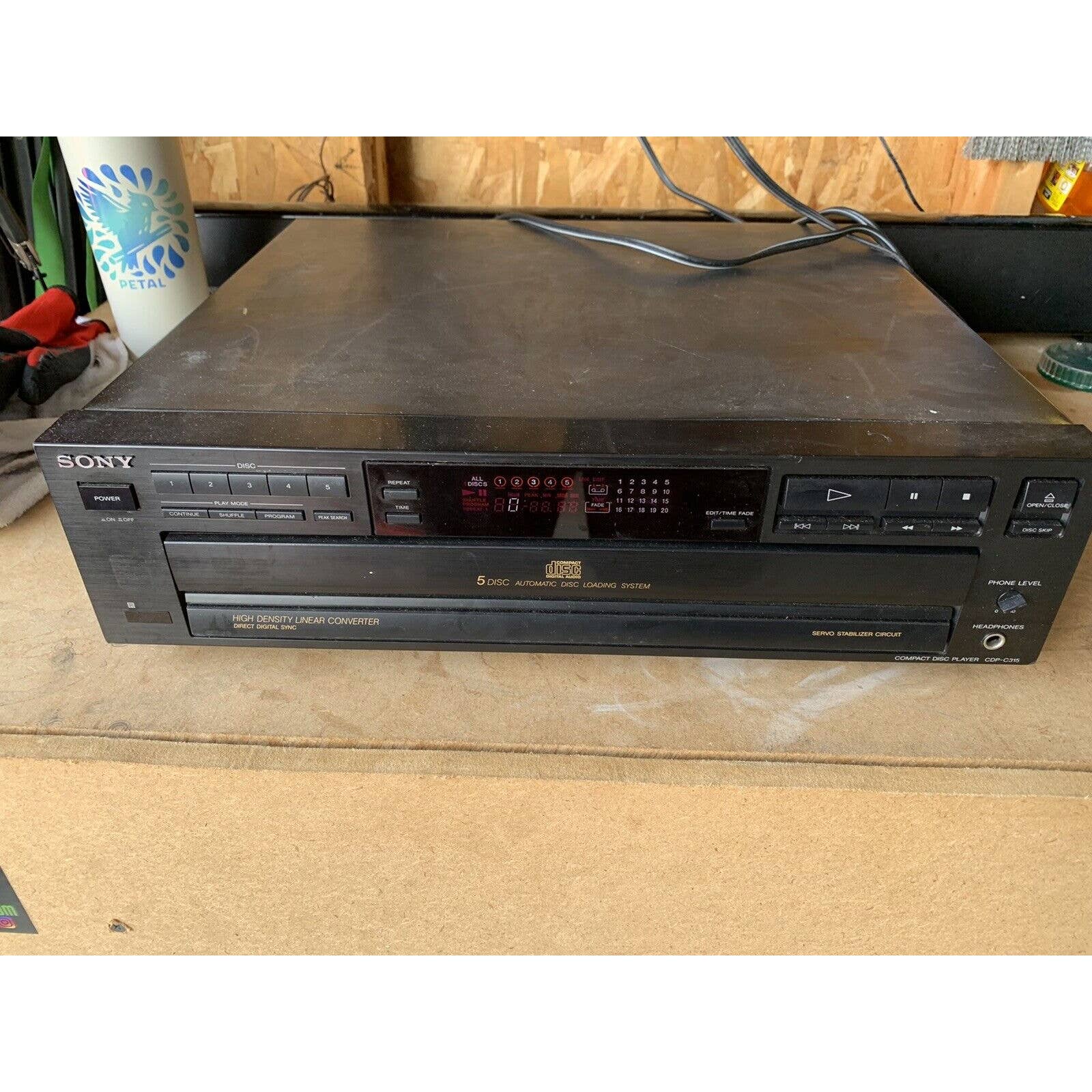 FOR PARTS Sony CDP-C315 5 Disc CD Player Black Hi-Fi Audiophile Unit Powers On