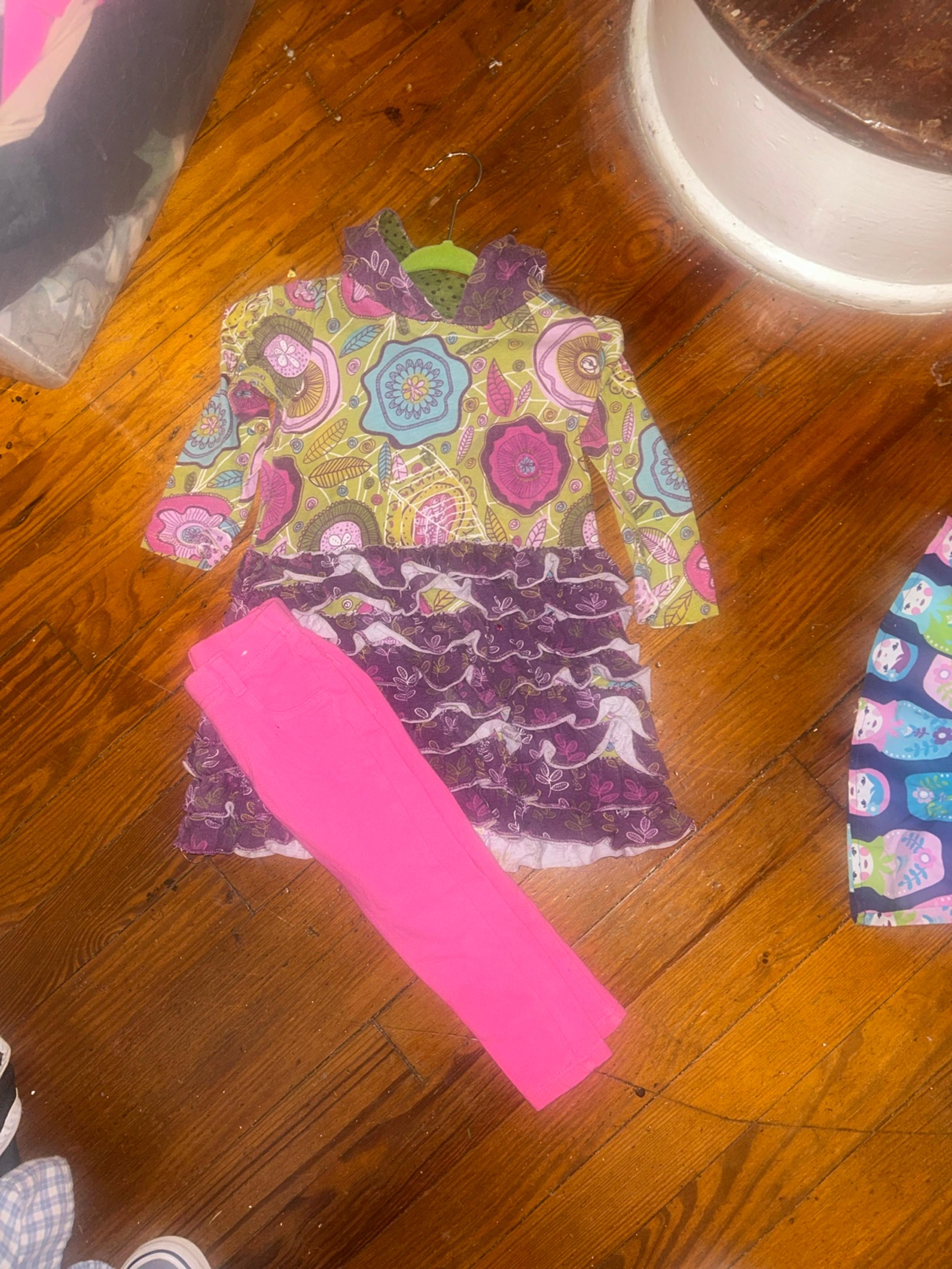 Girls size 3t