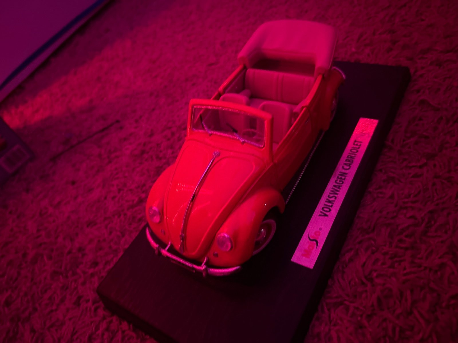 Volkswagen, Chevrolet, 1951 collectible