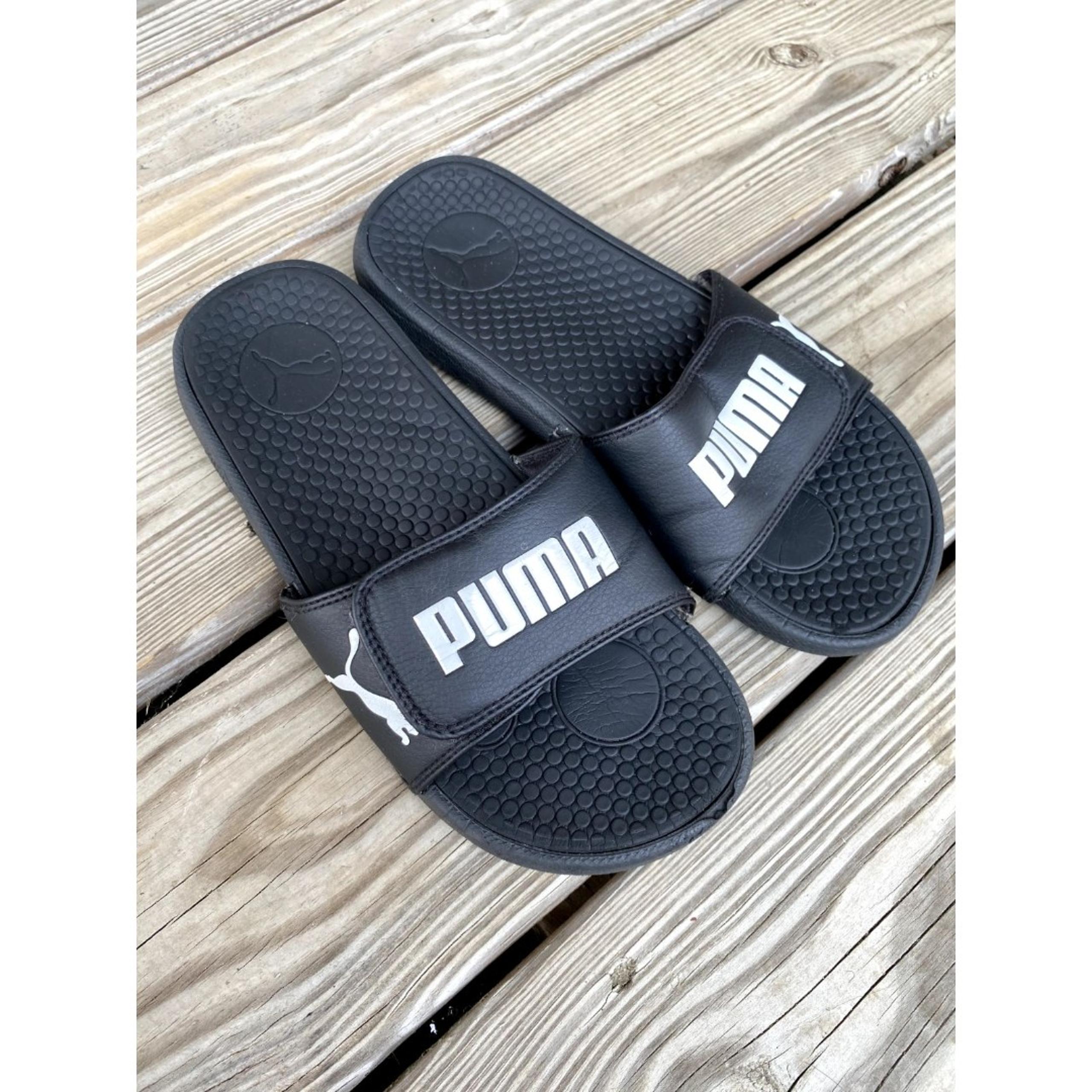 PUMA Women's Size 9 Black Slides Slip On Sandals Hook & Loop Straps