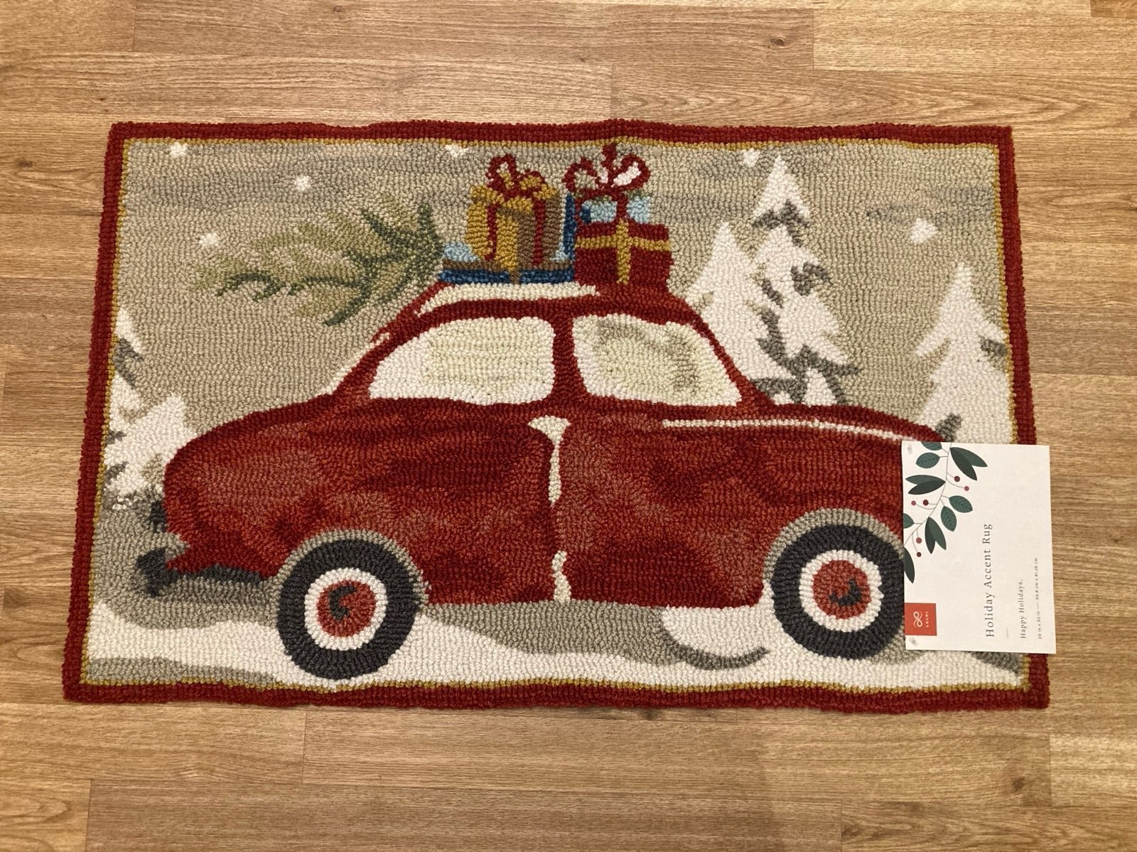 Loloi Holiday Accent Rug