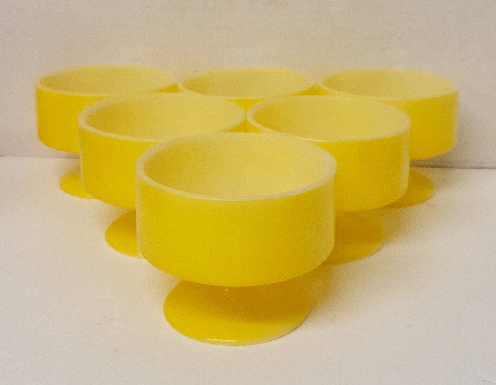 Vintage Yellow Federal Glass Milk Glass Dessert Cups (6)