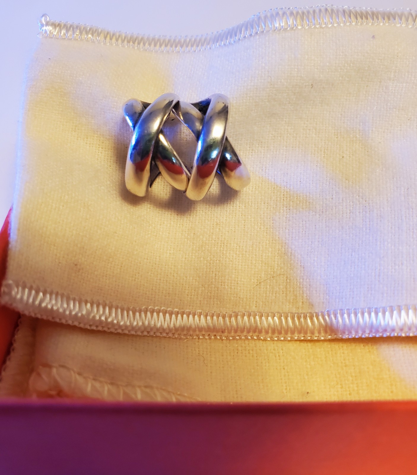 James Avery Retired Infinity Ear Posts