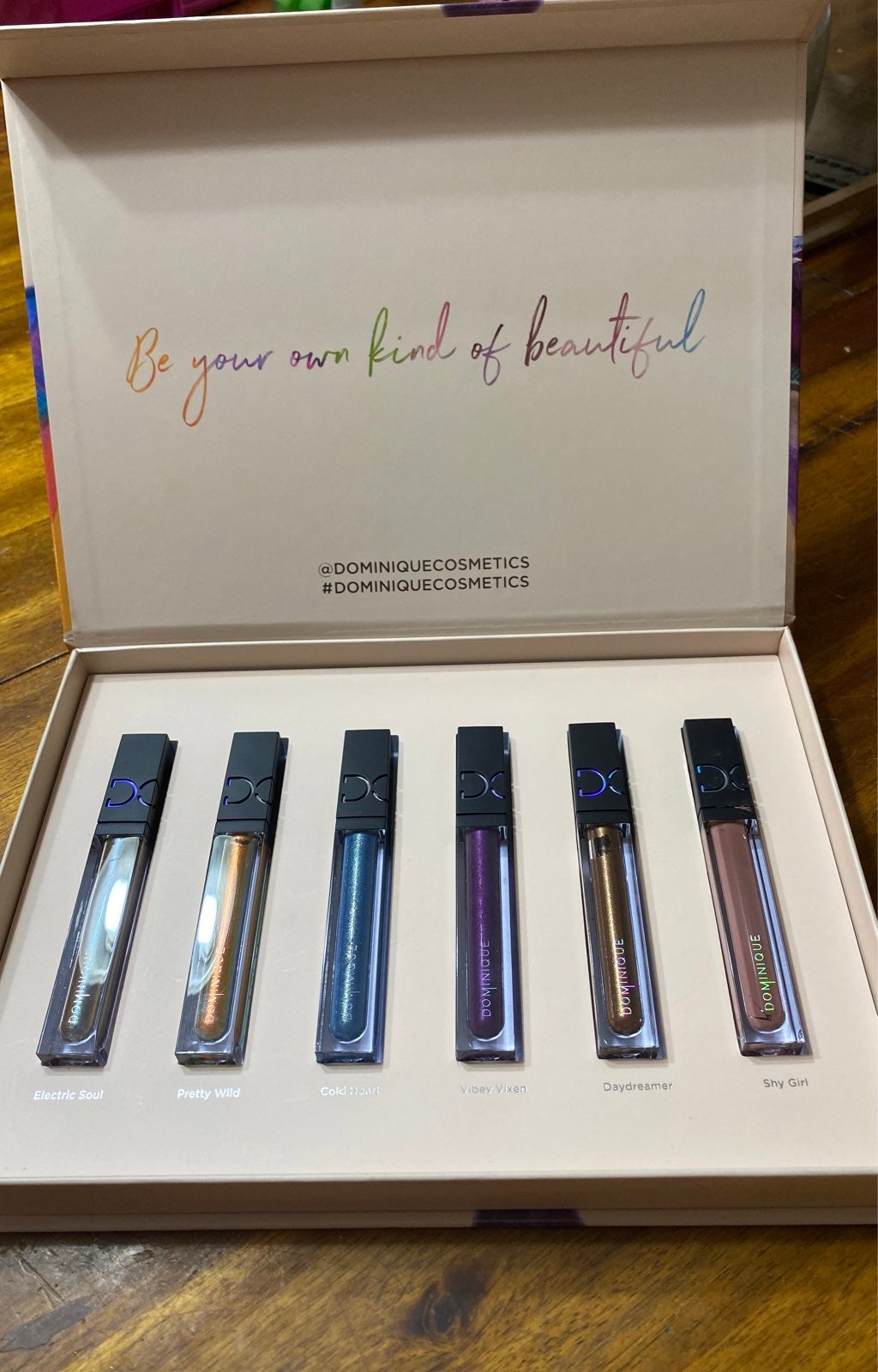 Dominique cosmetics beautiful mess liquid eye shadows and PR box