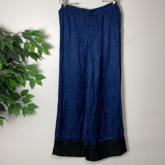 VICTORIA’S SECRET wide leg satin blue zebra print pajama pants loungewear