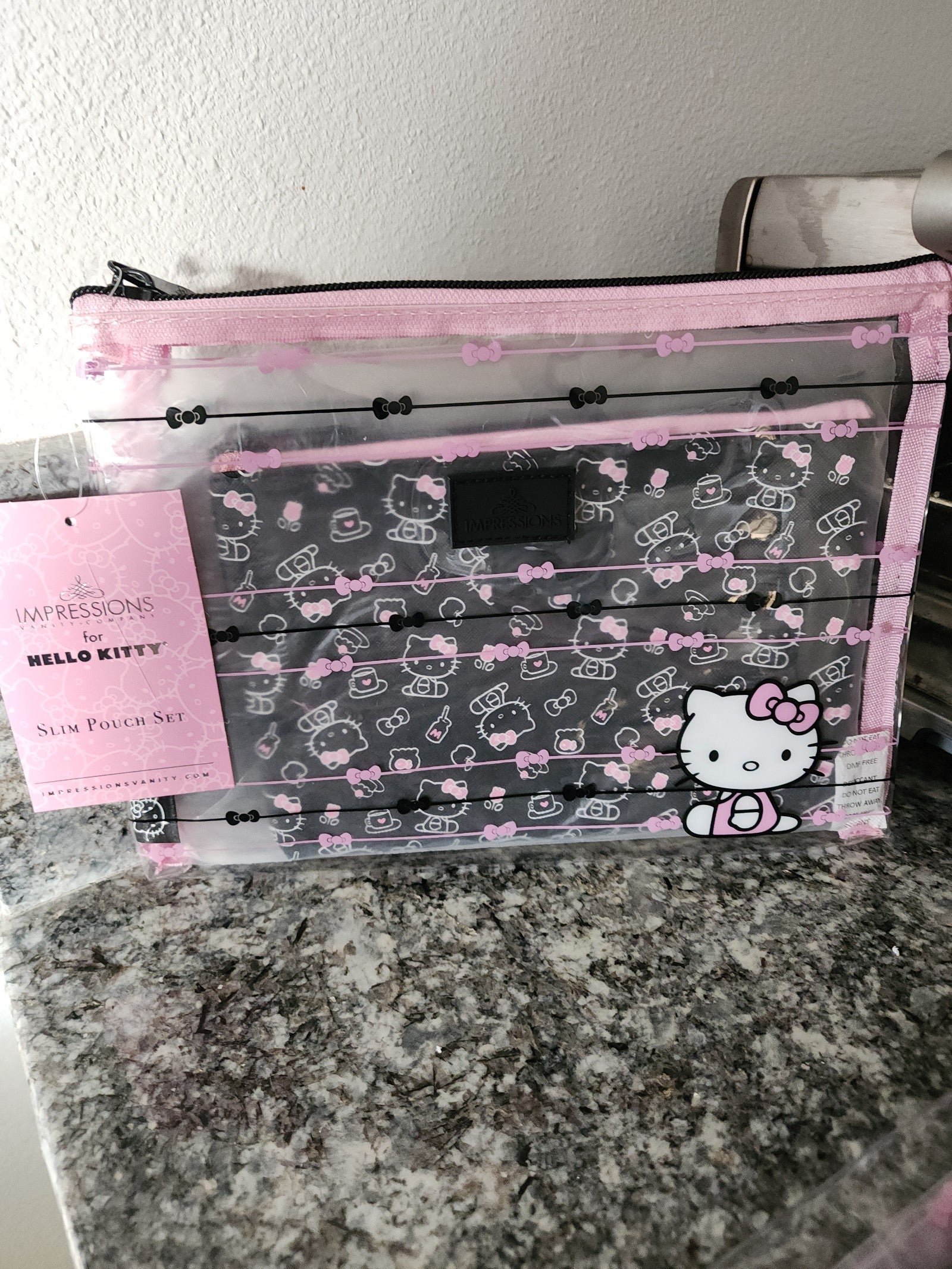 Impressions Hello Kitty Slim Pouch Set