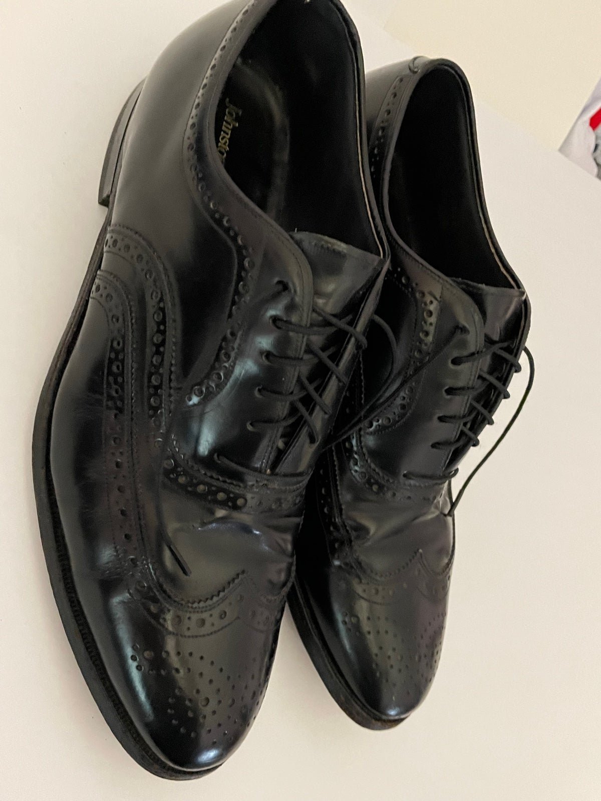 Men’s 12 black leather Johnson and Murphy lace dress shoes