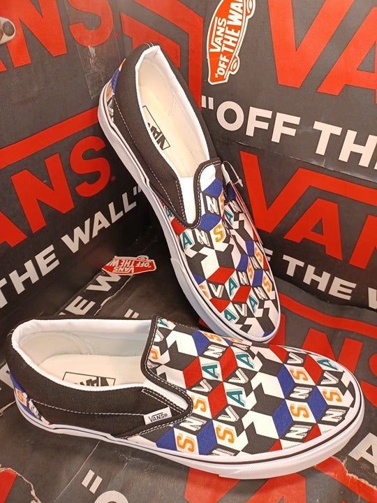 Vans Men's 12 Classic Slip On Checker Cube Multi/True White VN0A33TB42X