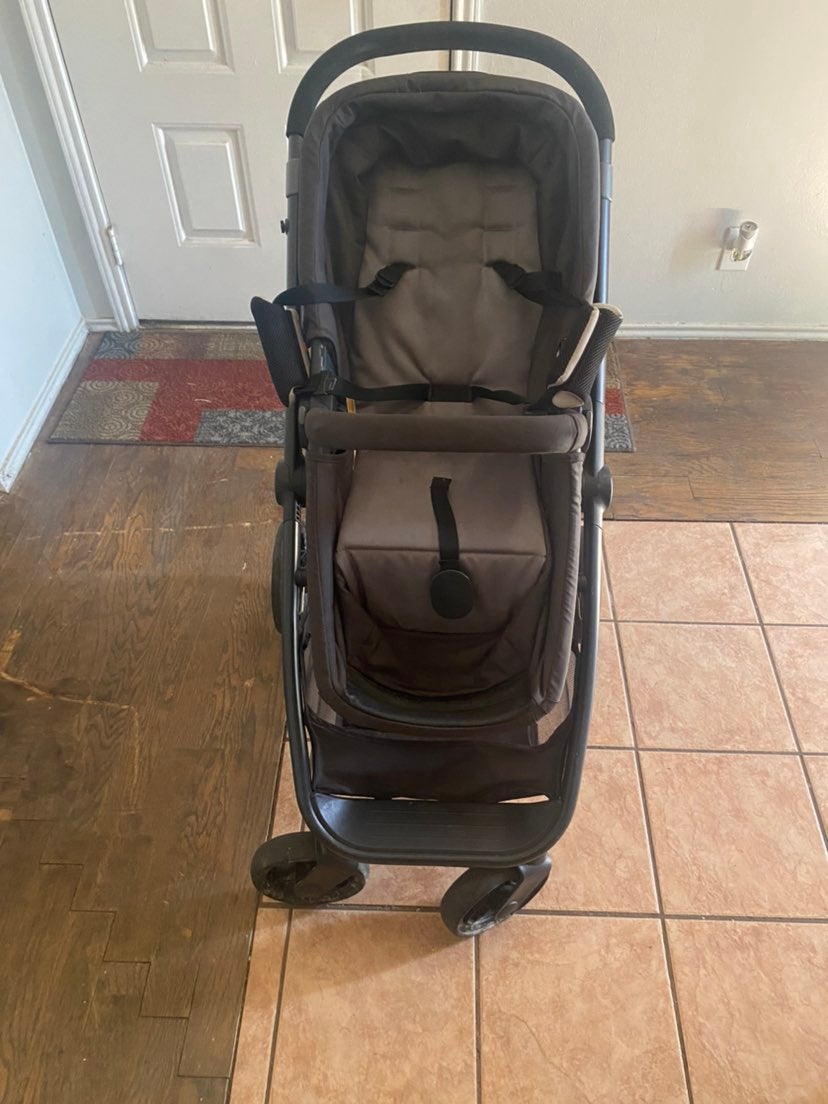 baby stroller