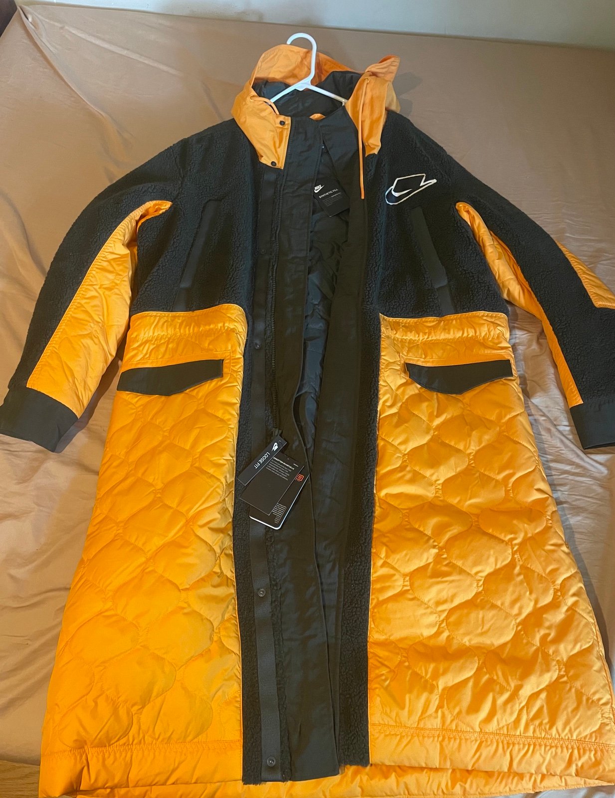 Nike Sportswear Thermore Synthetic Fill Parka Olive/Yellow Mens Size Large New