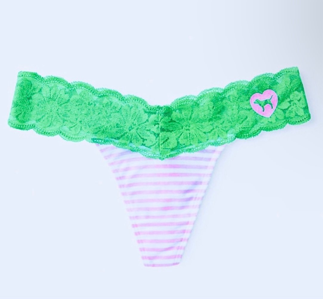 NWT VS PINK ORIGINALS LACE THONG