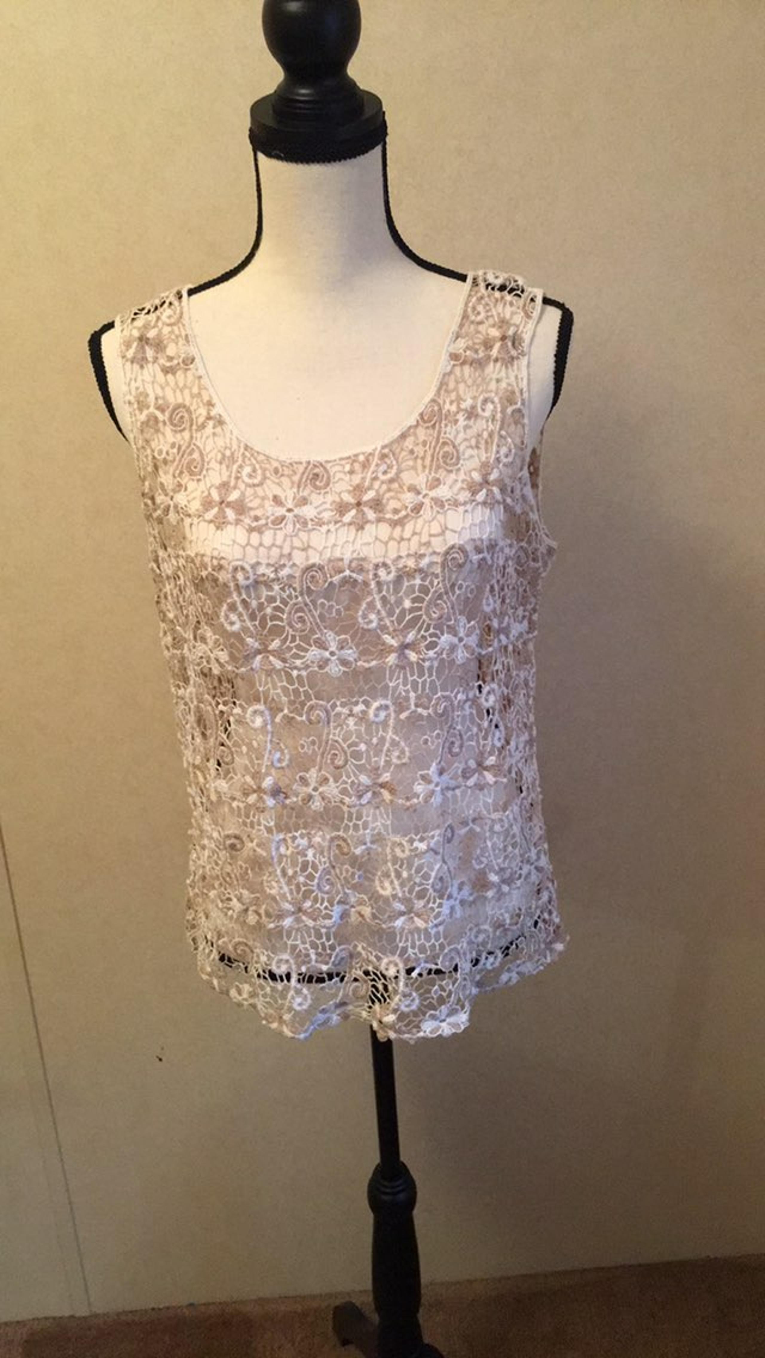 Adiva Crochet Lace Tank Khaki & White