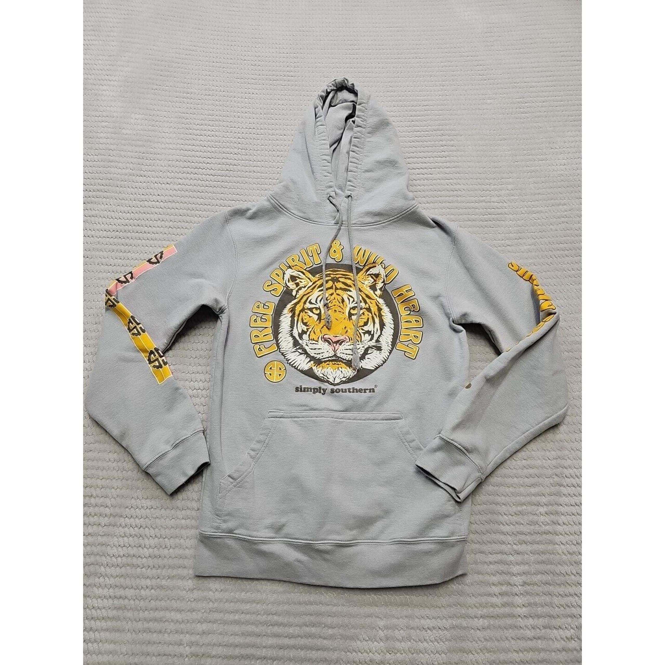 Simply Southern Sweatshirt Womens Small Tiger Free Spirit & Wild Heart