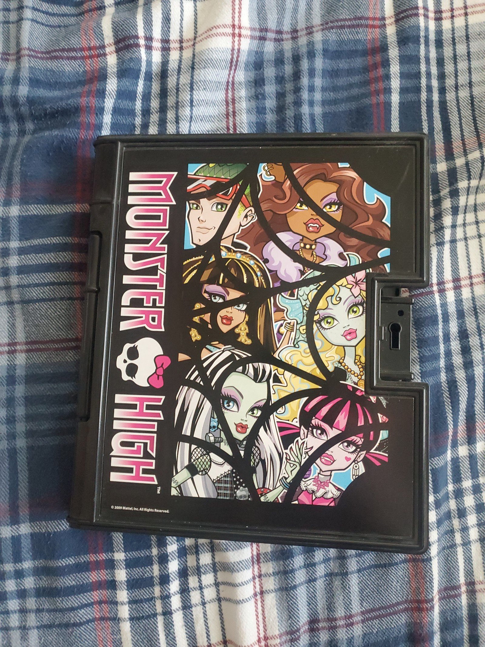 Monster High Fearbook