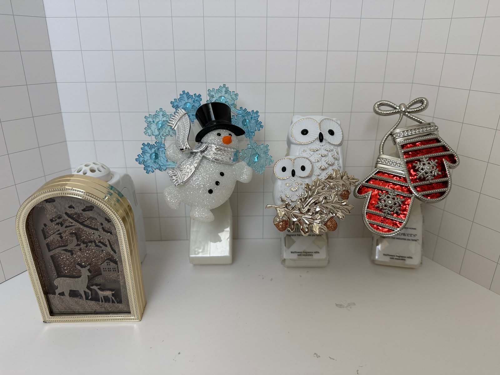 Bath & Body Works Wallflower Plug Ins - Winter Holidays