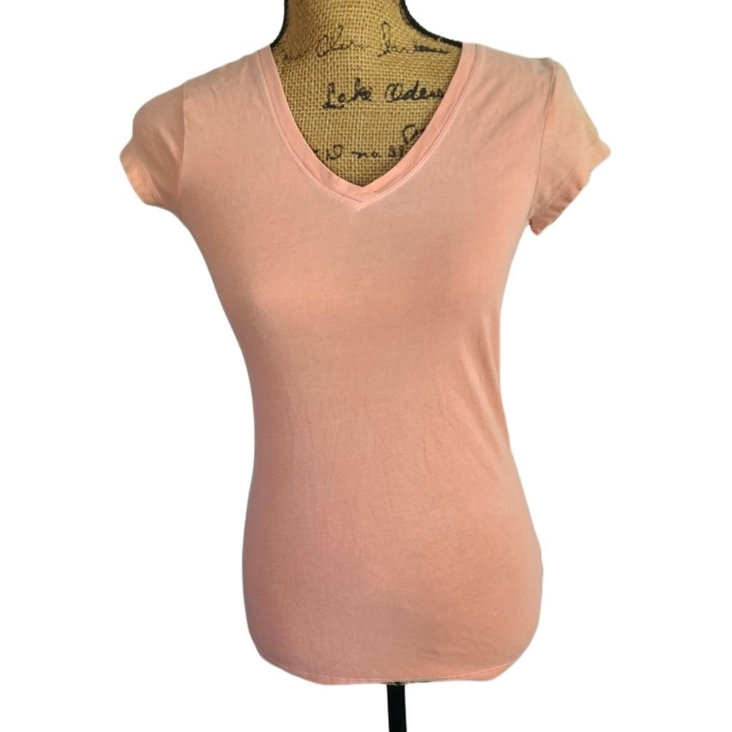 Mudd Pink Color Changing to White Short Sleeve T-Shirt - Medium