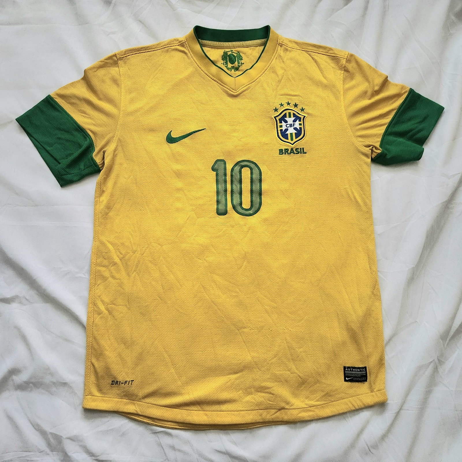 Brazil Home Jersey #10 Ronaldinho NIKE 2012/13 Soccer Football Size M