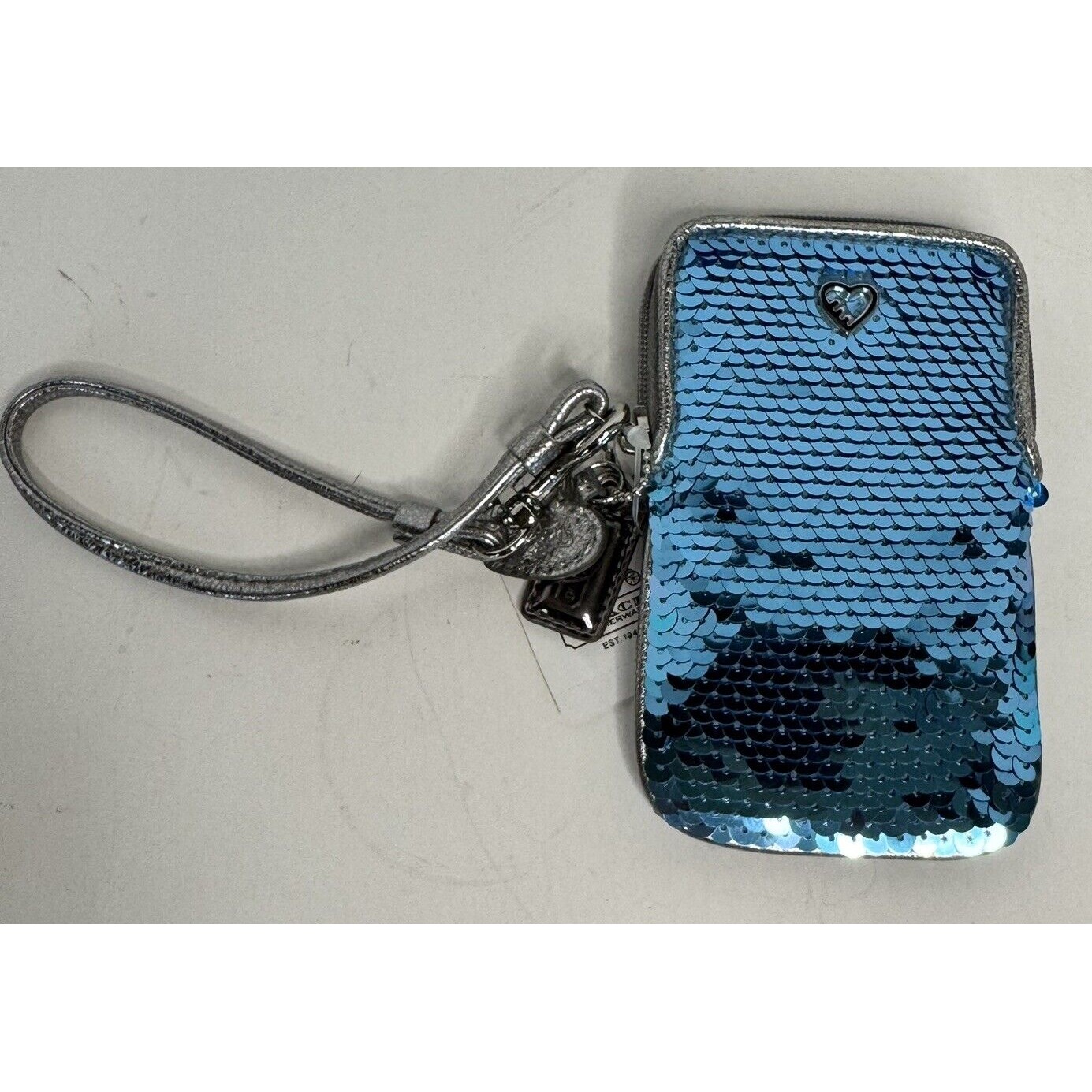 Coach 60681 Universal Poppy Sequin Phone Case Wristlet Silver Blue Chambray Nwt
