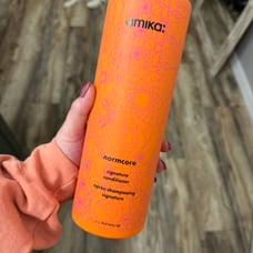 Amika conditioner