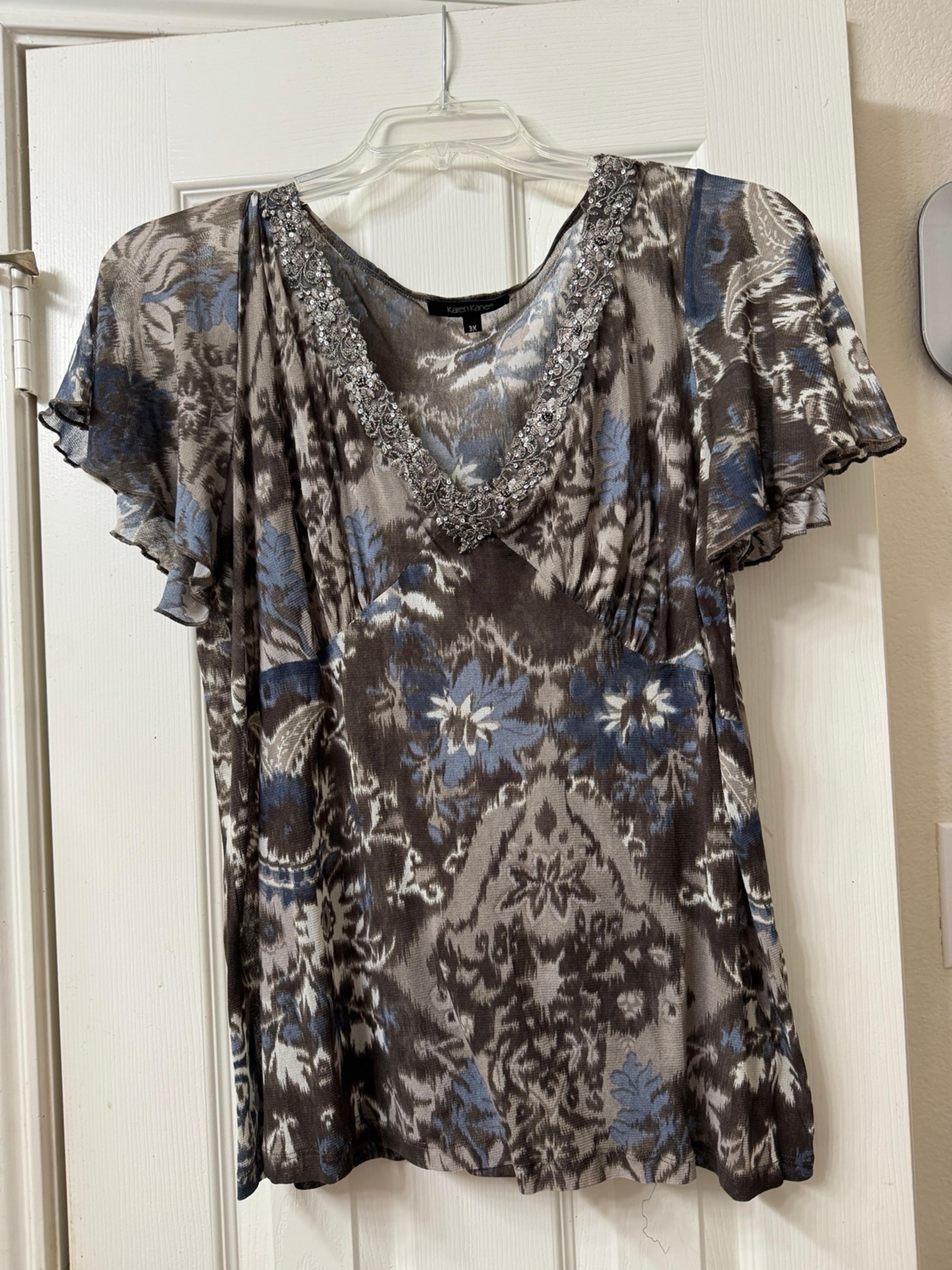 Karen Kane plus size blouse in 3X. Brown and blue colors