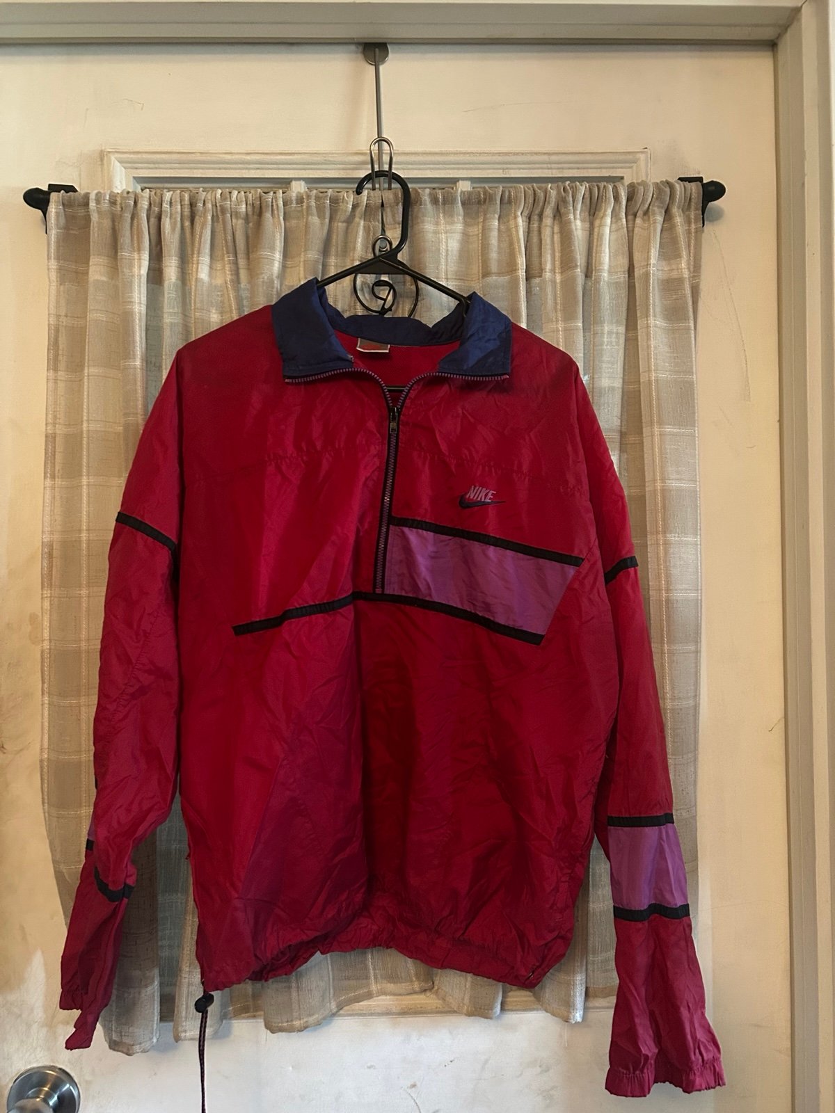 Women’s Windbreaker