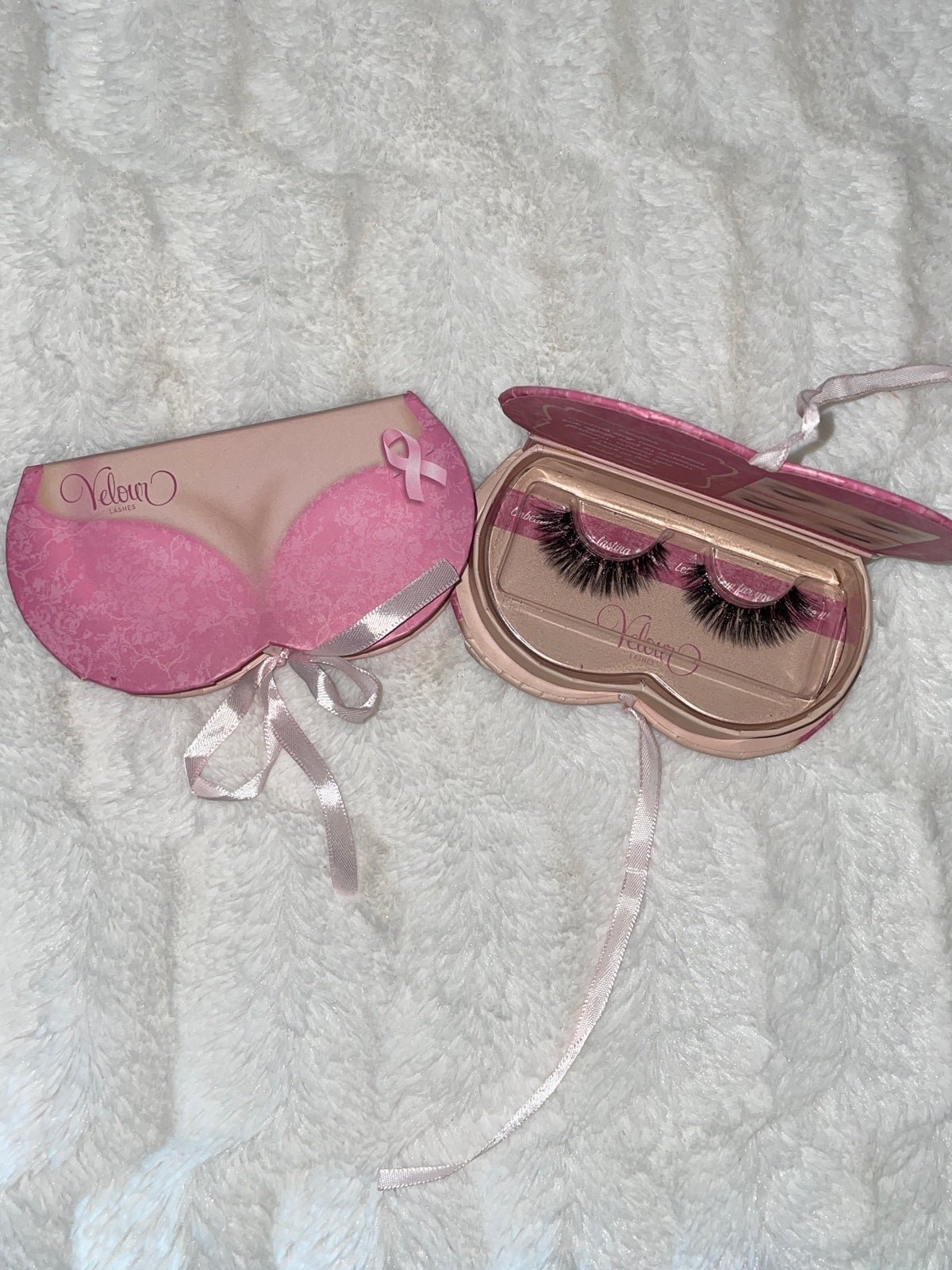 Velour Eyelashes LIMITED EDITION BREAST CANCER AWARENESS *NEW* RARE
