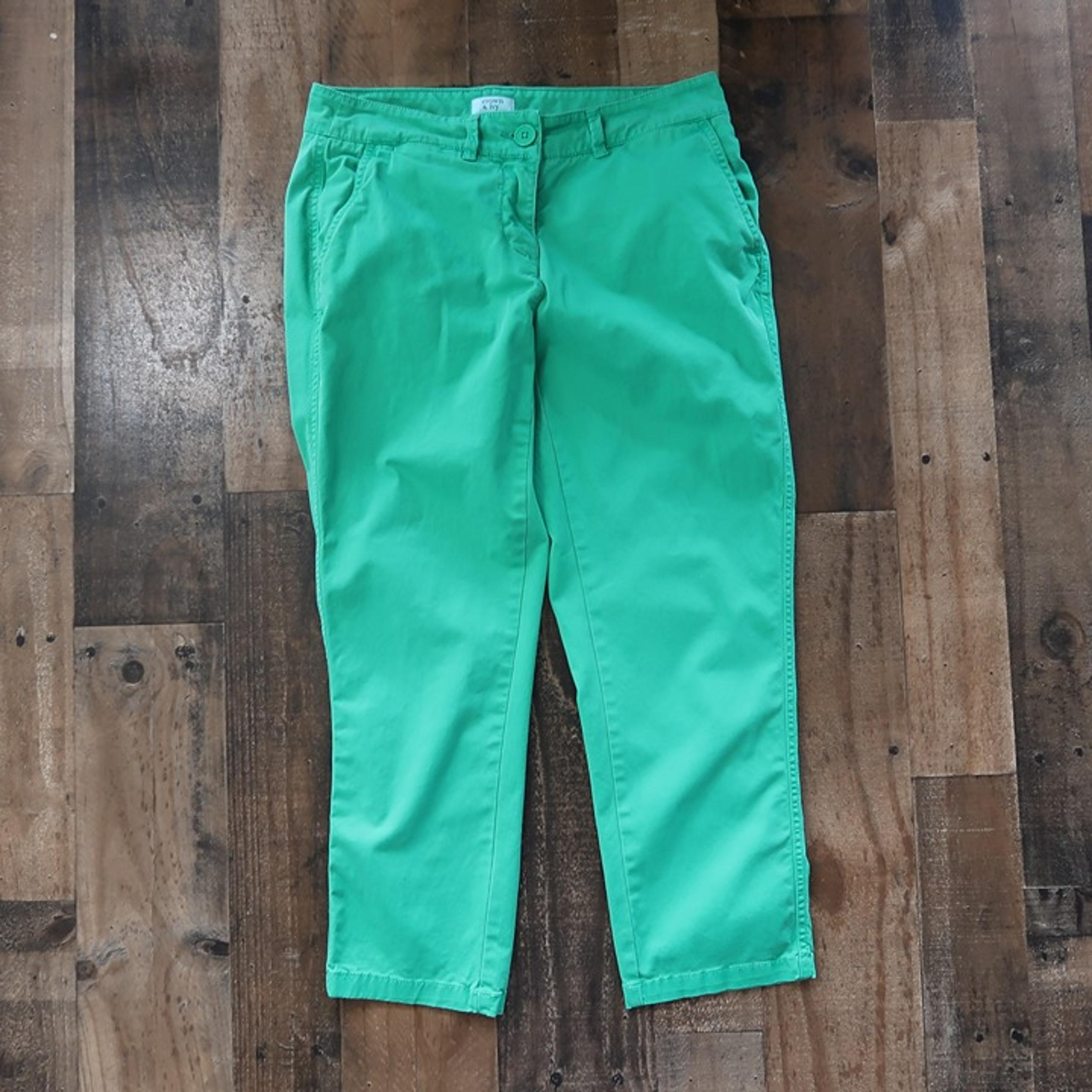Crown & Ivy Womans Size 4 Charlotte Green Cropped Pants