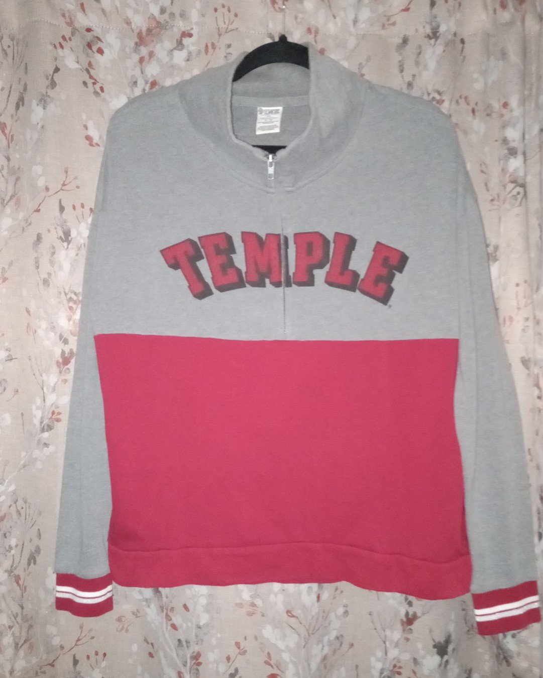 PINK Victoria's Secret Temple University Quarter Zip Pullover Sweatshirt Medium